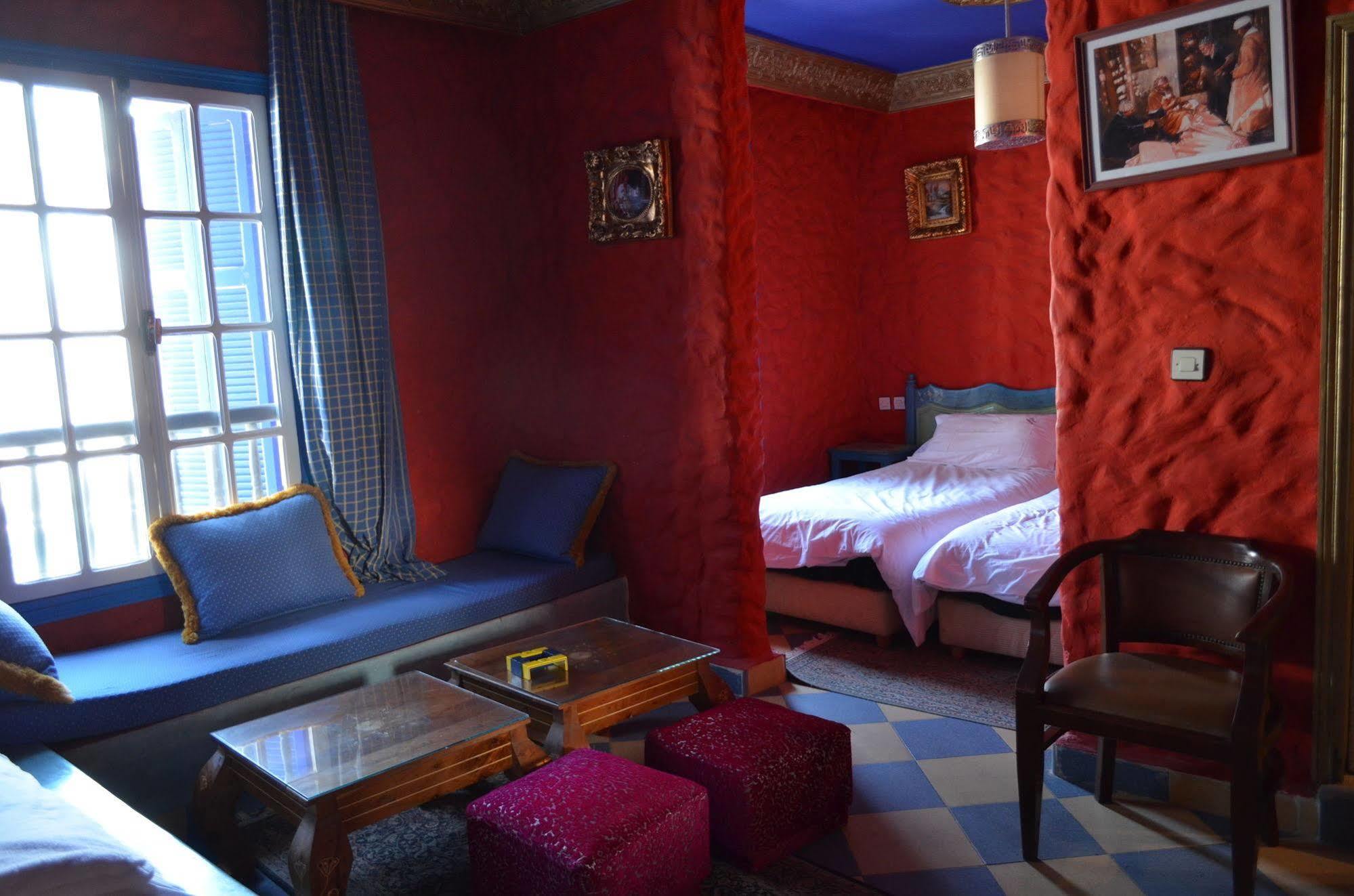 Hotel Sahara Szavíra Kültér fotó